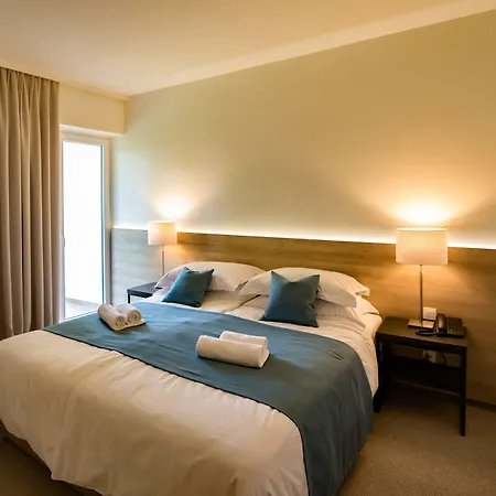 Aminess Senses Resort Hotel Vrboska