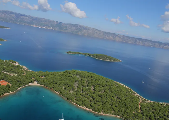 Aminess Senses Vrboska