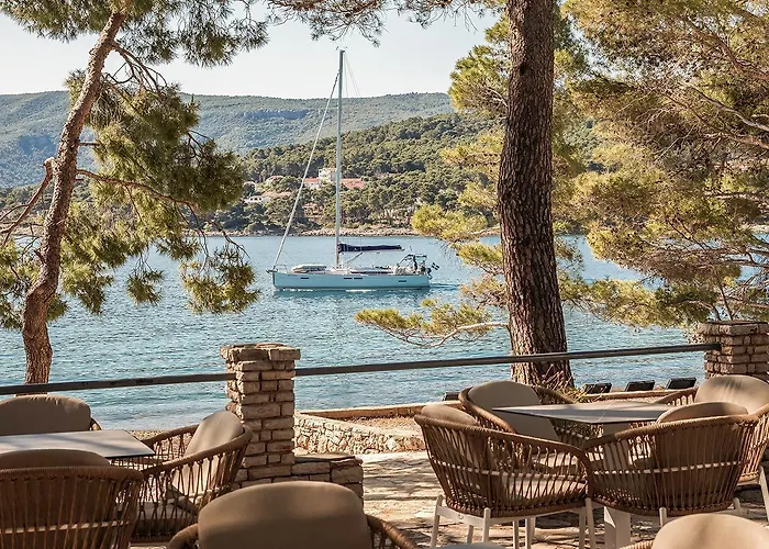 Aminess Senses Vrboska