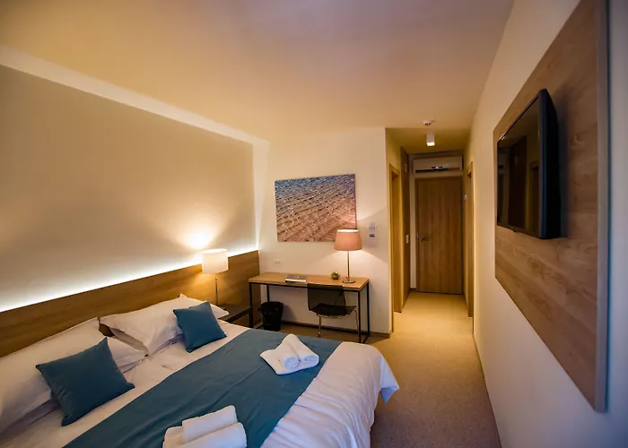 Aminess Senses 4* Vrboska