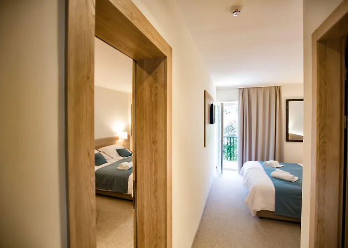 Aminess Senses Vrboska