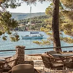 Aminess Senses Vrboska